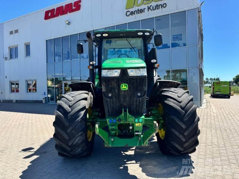 John Deere 7215 Traktorer
