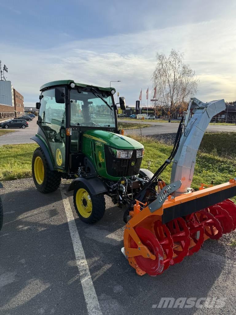 John Deere 2032 R Kompakte traktorer