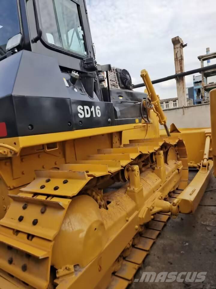 Shantui SD 16 Bulldozer på larvebånd