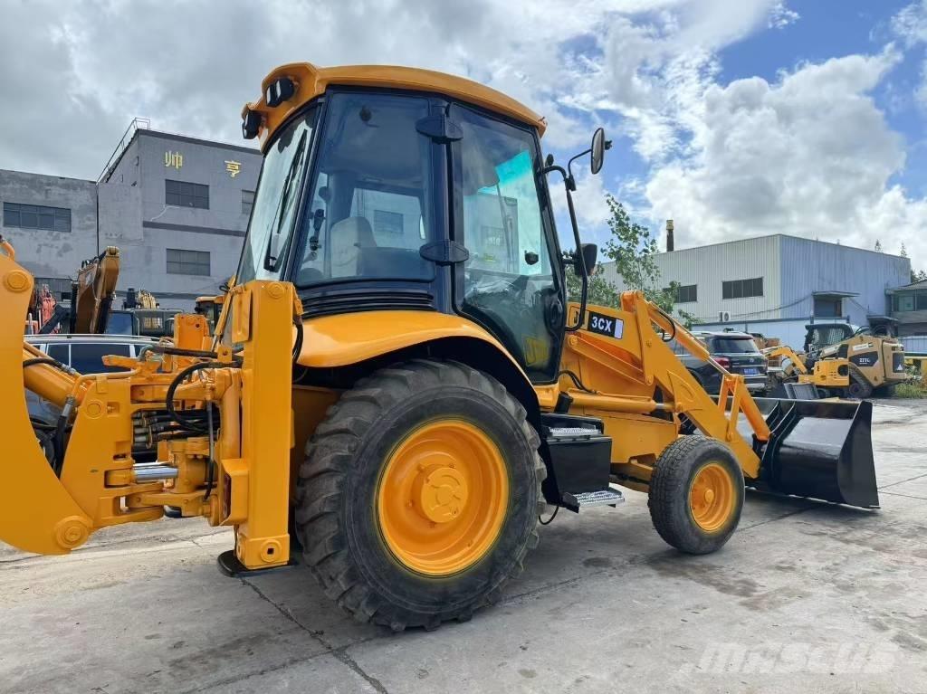 JCB 3CX Rendegravere