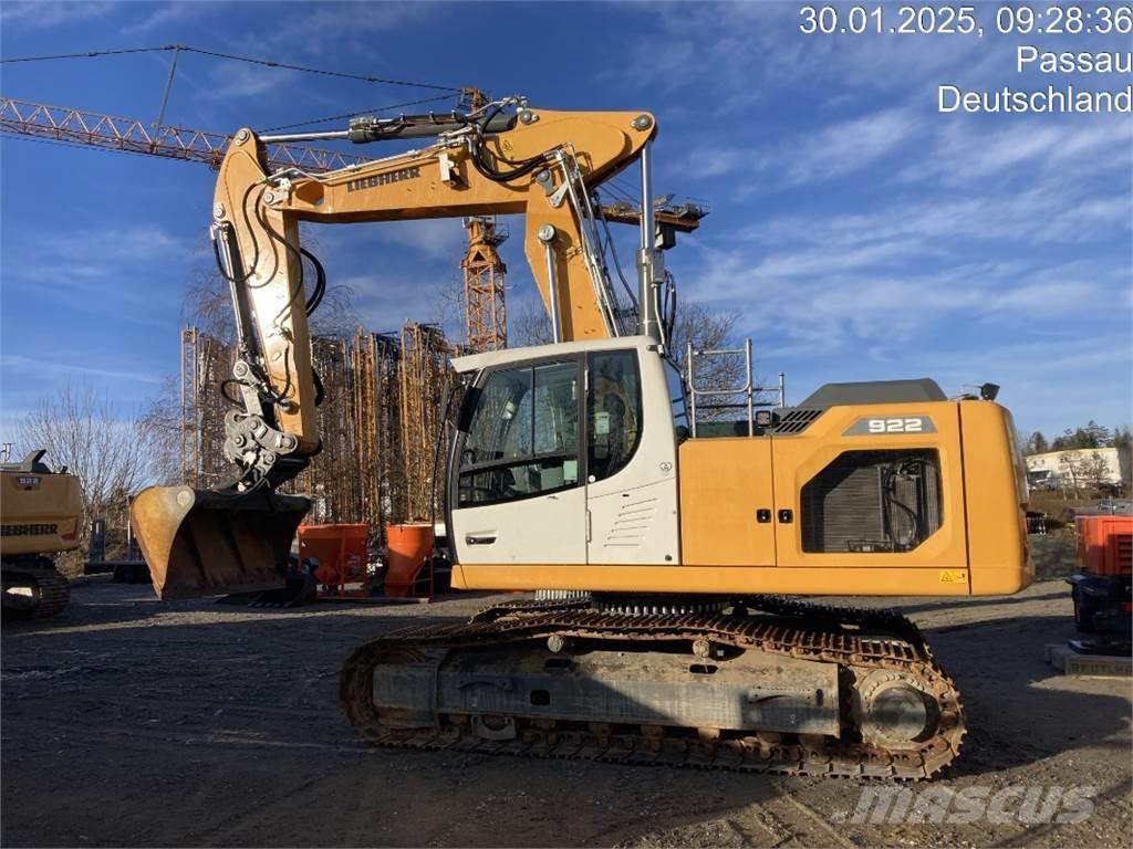 Liebherr R922 Gravemaskiner på larvebånd