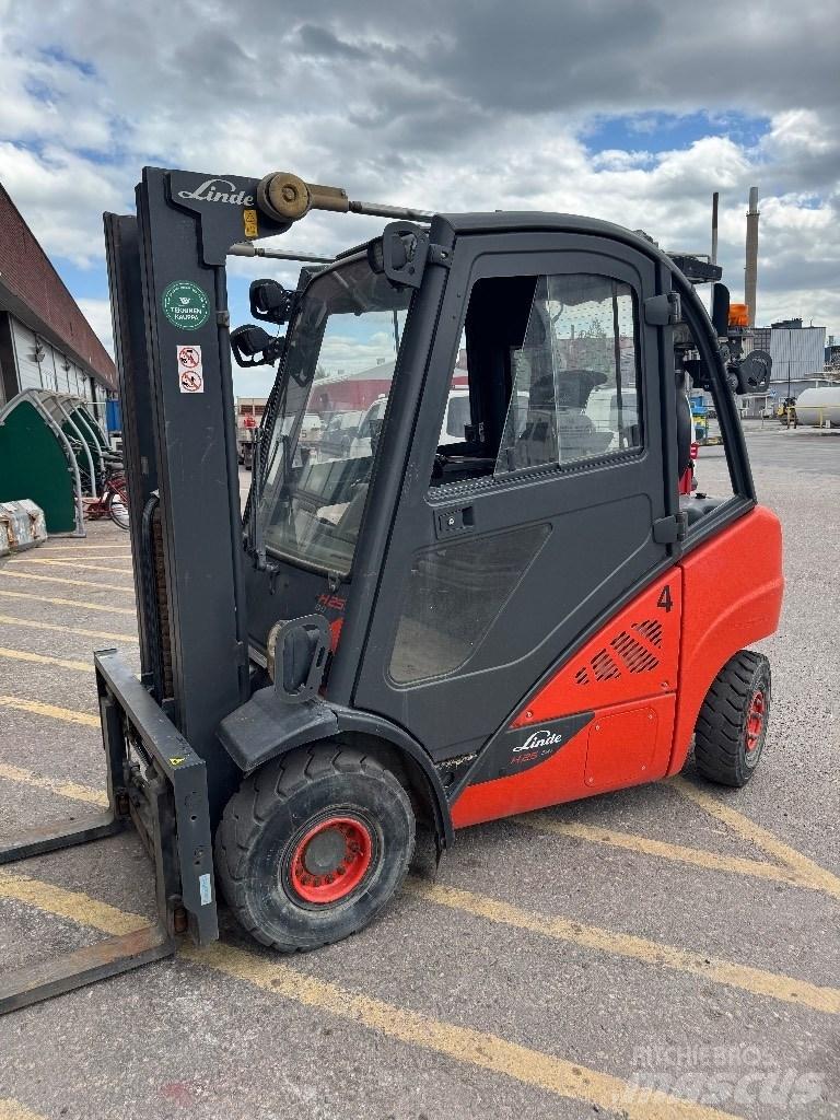 Linde H25D-02 Diesel gaffeltrucks
