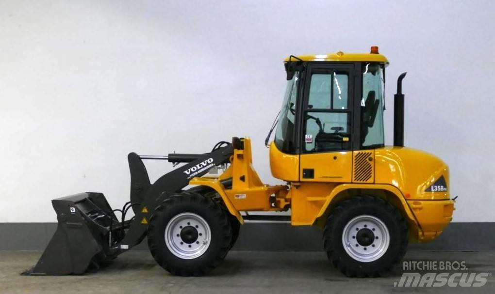 Volvo L 35 B - Z - 4x4 Læssemaskiner på hjul