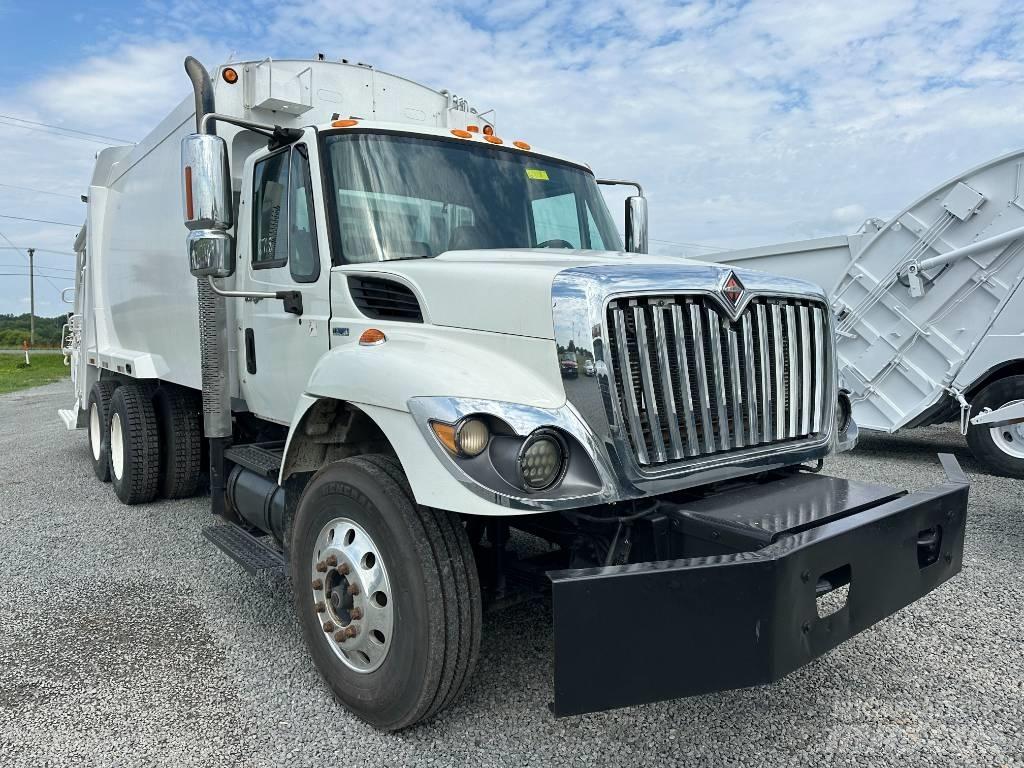 International 7400 Renovationslastbiler