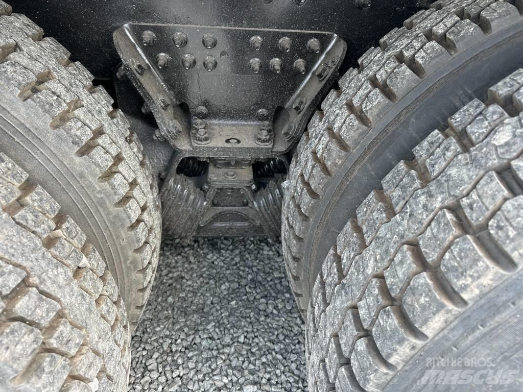 International 7400 Renovationslastbiler