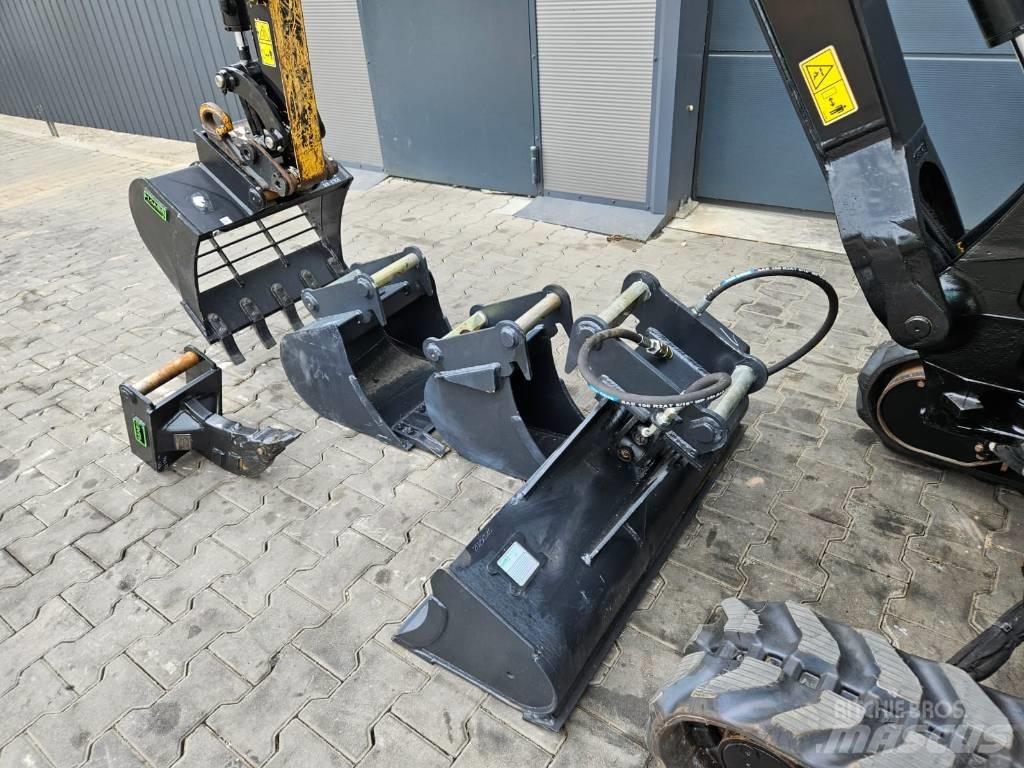 CAT 301.8 CR Minigravemaskiner