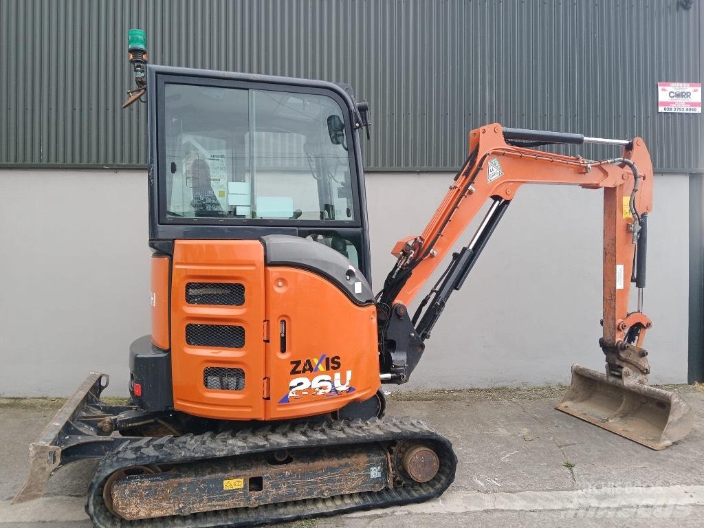 Hitachi ZX 26 U-6 Minigravemaskiner
