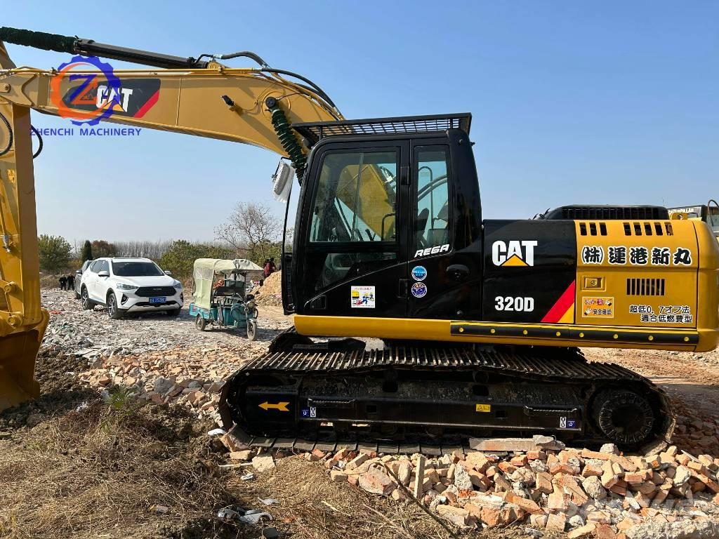 CAT 320 D2 Gravemaskiner på larvebånd