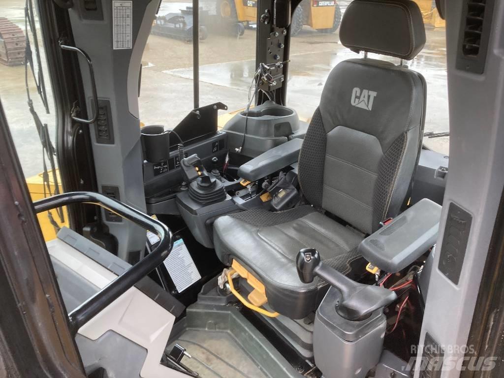 CAT D 6 LGP Bulldozer på larvebånd