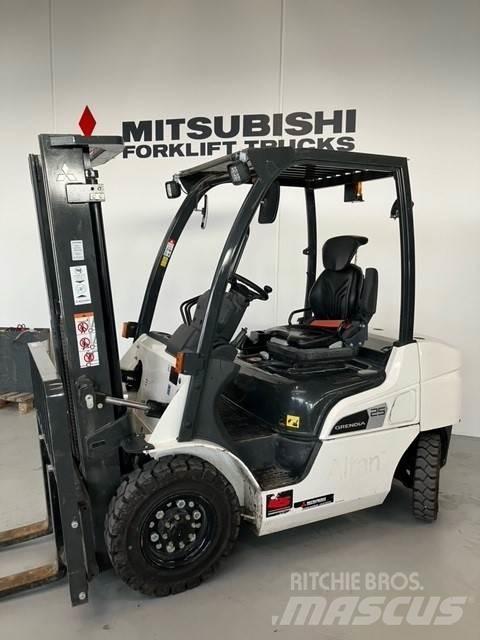 Mitsubishi FD25N3 Diesel gaffeltrucks