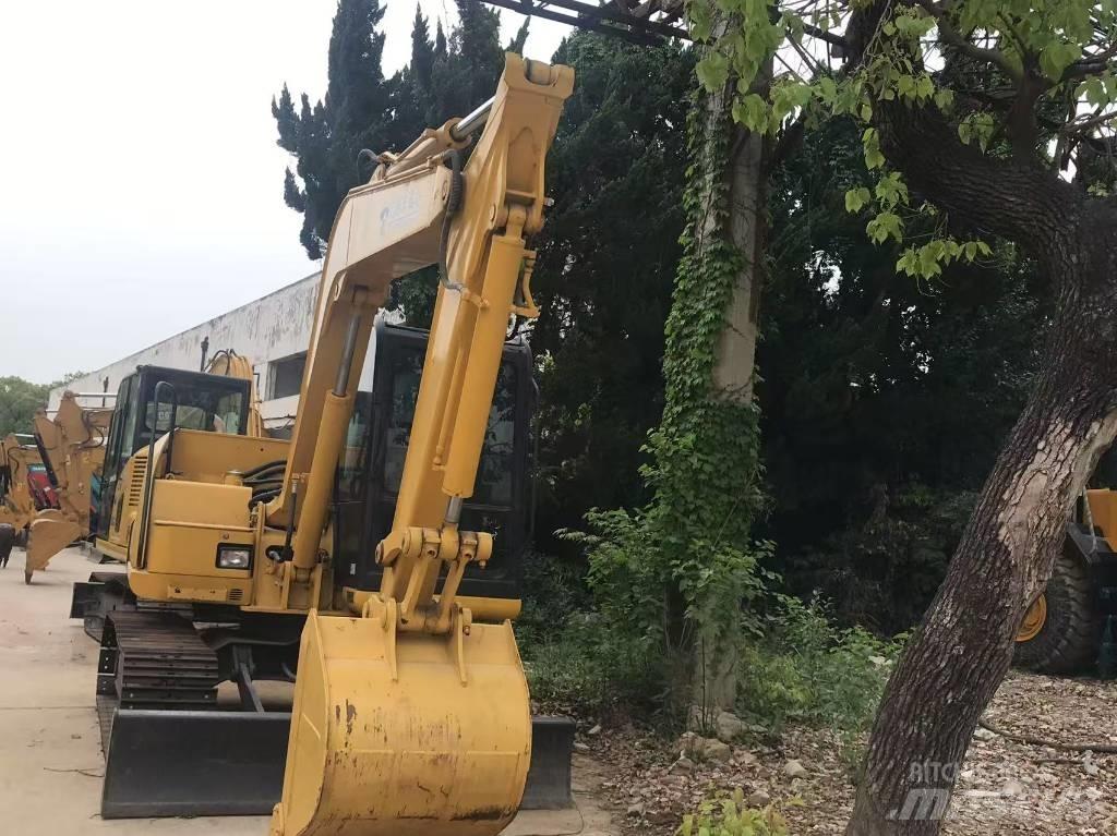 Komatsu PC 70 Gravemaskiner på larvebånd