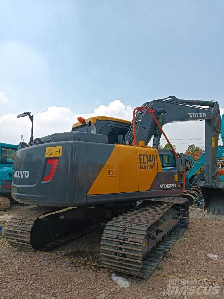 Volvo EC 140 Midi-gravemaskiner 7t - 12t