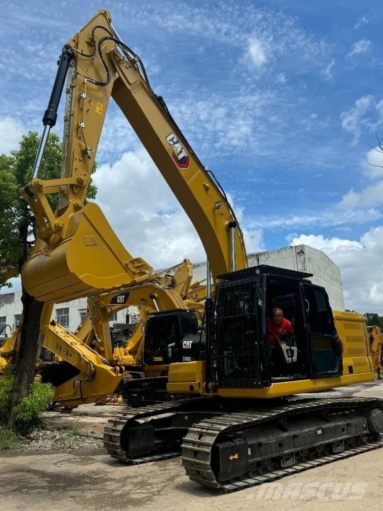 CAT 323 Midi-gravemaskiner 7t - 12t