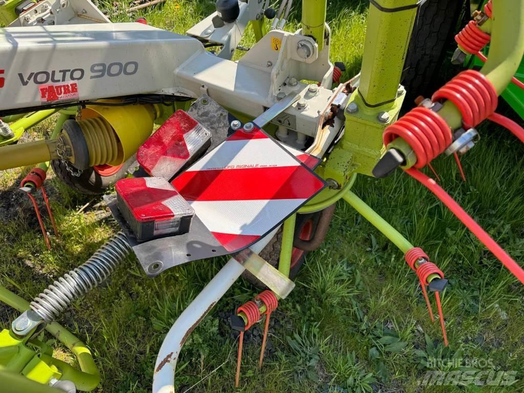 CLAAS VOLTO 900 River og høvendere