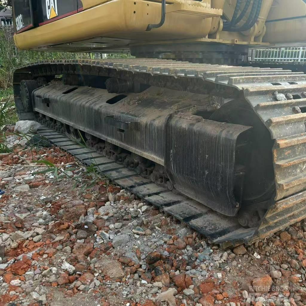 CAT 320 C Gravemaskiner på larvebånd