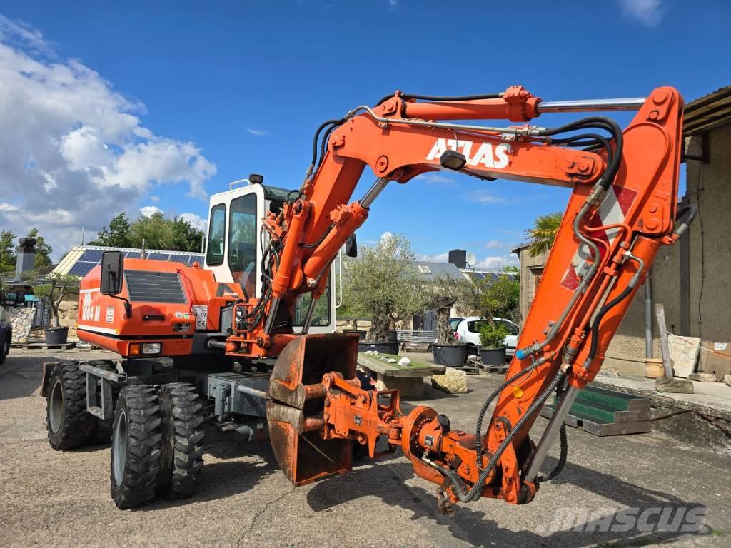 Atlas 1004M Gravemaskiner på hjul