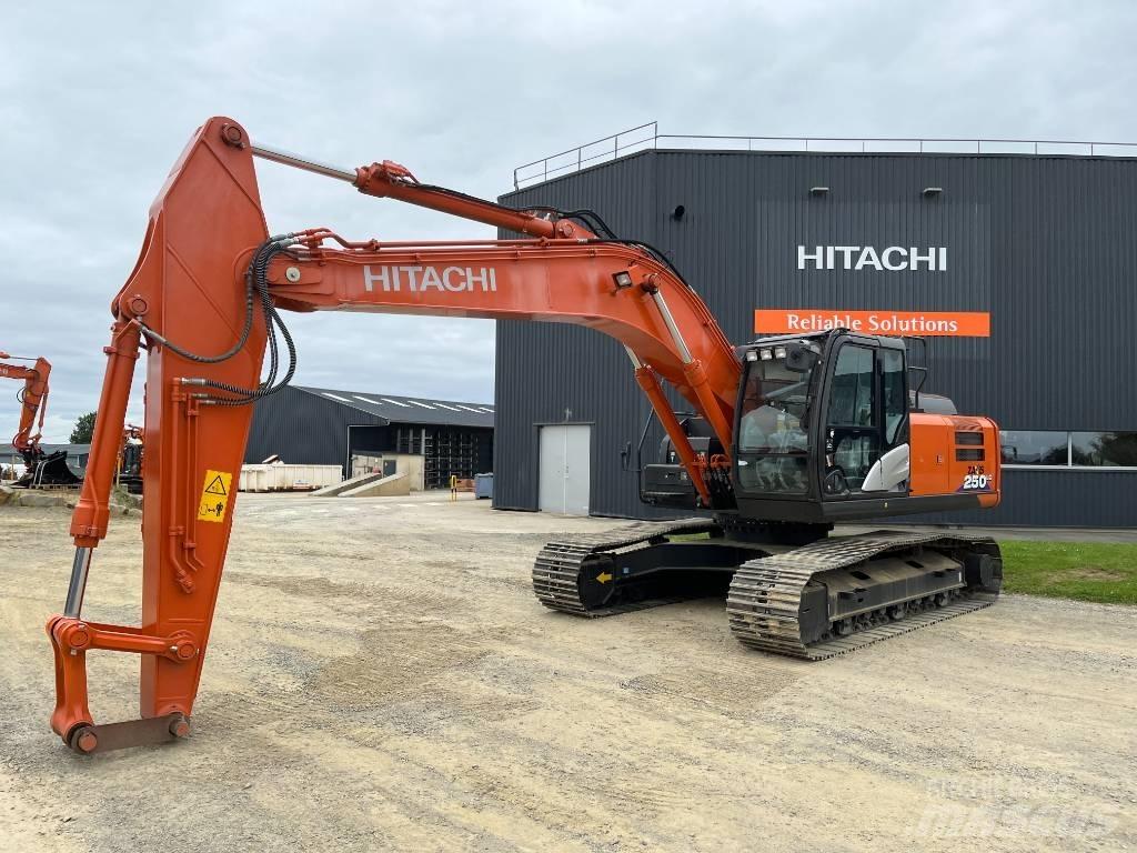 Hitachi ZX250LC-6 Gravemaskiner på larvebånd