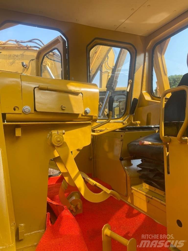 CAT D 8 K Bulldozer på larvebånd