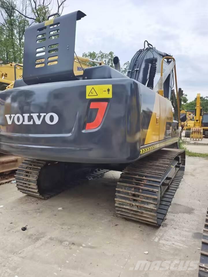 Volvo EC 210 D Gravemaskiner på larvebånd