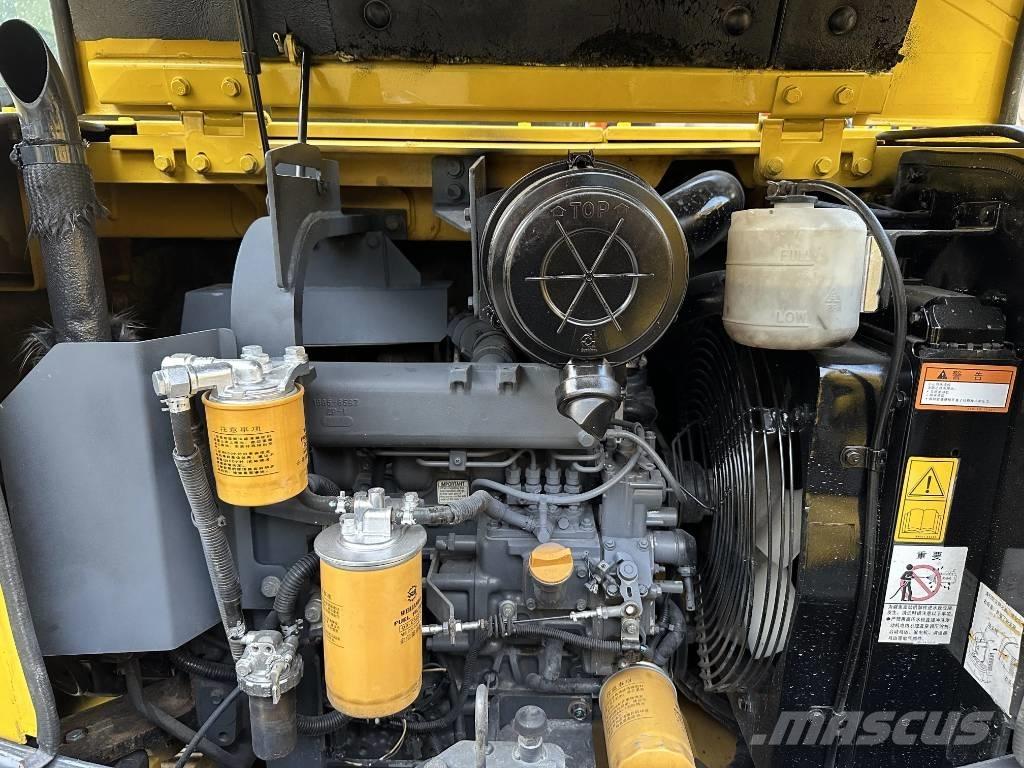 Komatsu PC56-7 Minigravemaskiner