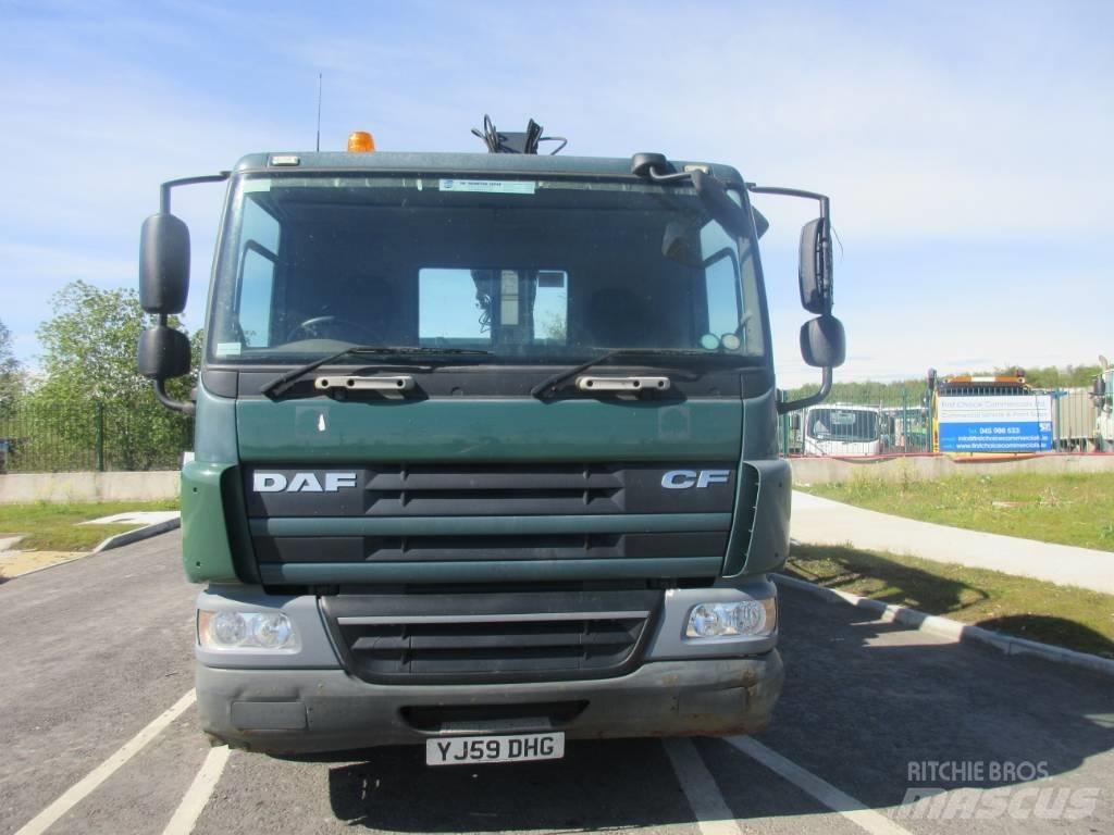 DAF 75.310 Lastbil med kran