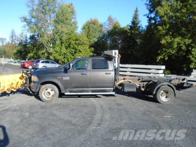 Dodge Ram 4500 HD Sneskovle og -plove