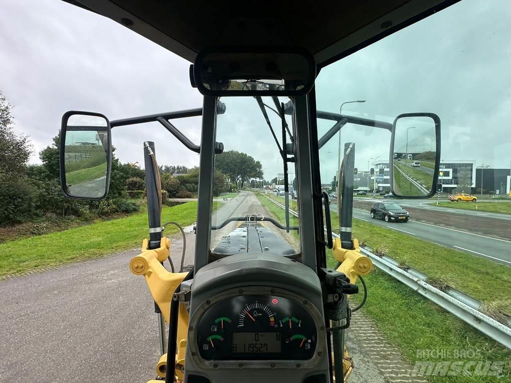 CAT 140M Vejhøvle / Gradere