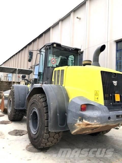 CASE 821G Læssemaskiner på hjul