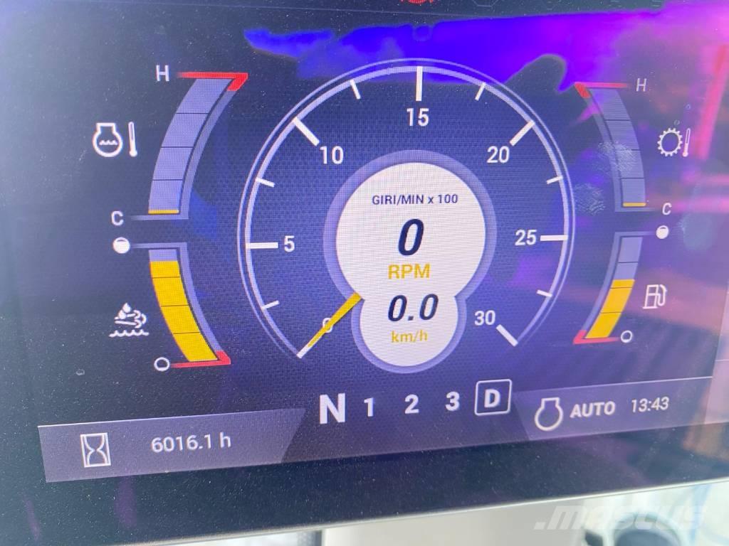 CASE 821G Læssemaskiner på hjul