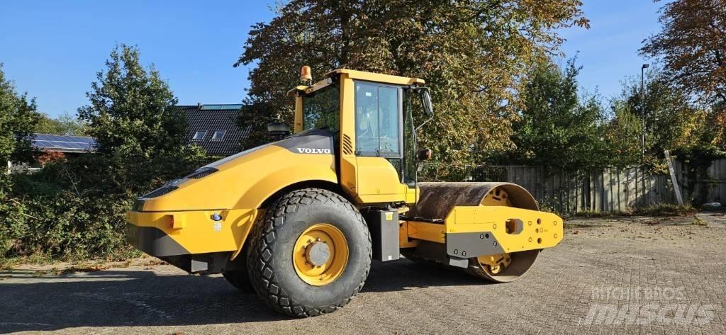 Volvo SD 135 B Enkelt tromle