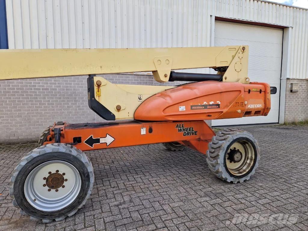 JLG E600 Bomlifte med knækarm