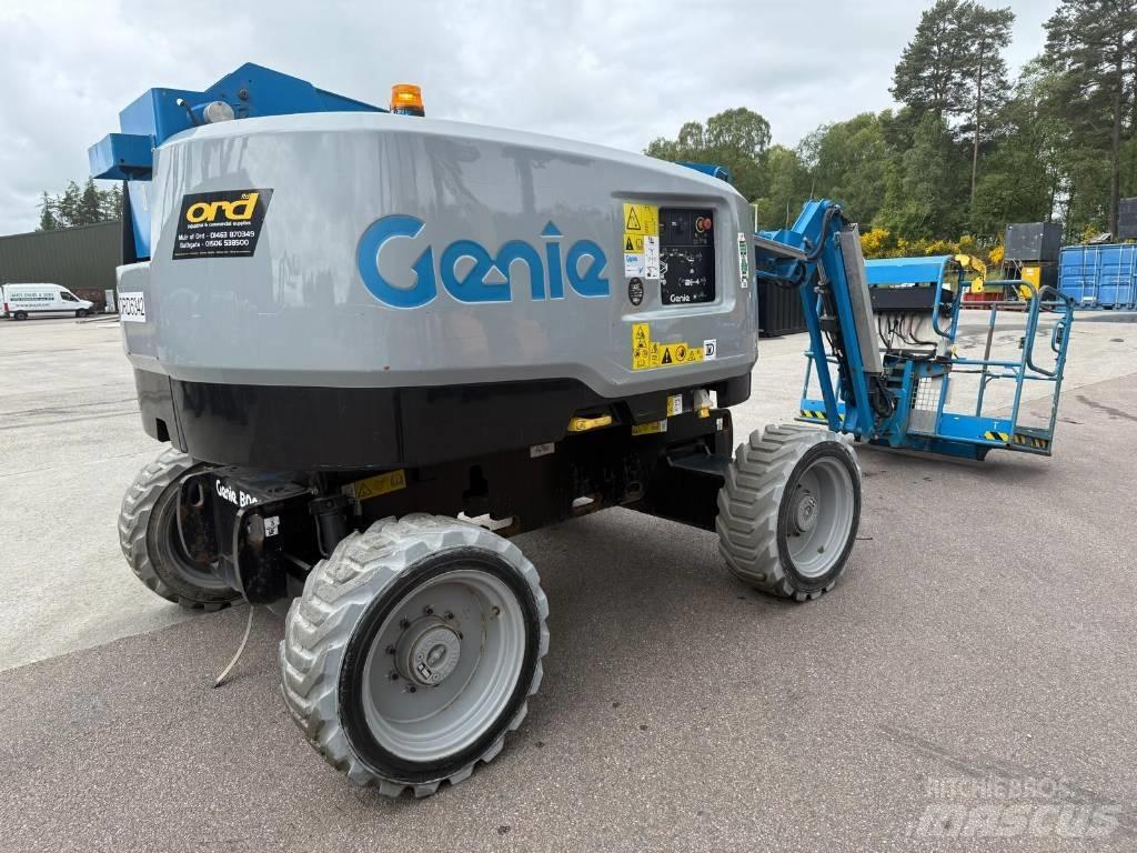 Genie Z 45 FE Bomlifte med knækarm