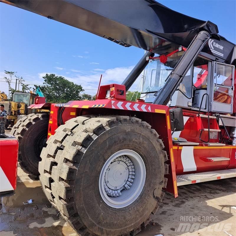 Kalmar DRF 450 Rækkestablere