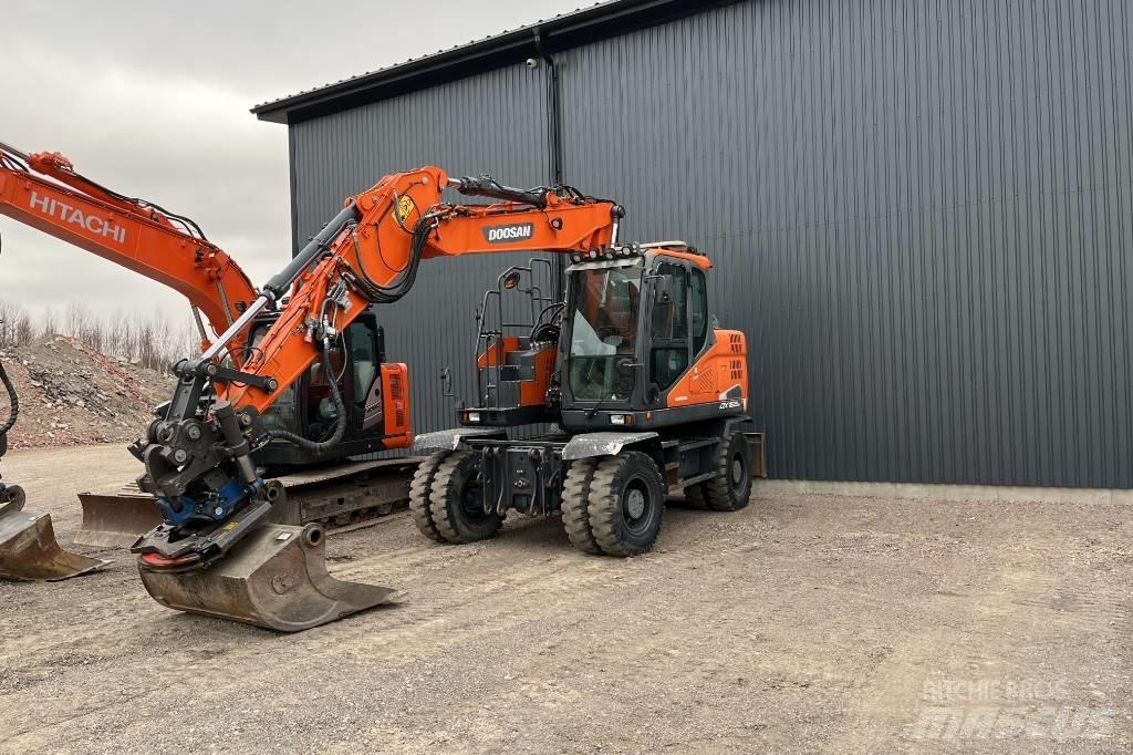 Doosan DX 165 W-5 Gravemaskiner på hjul