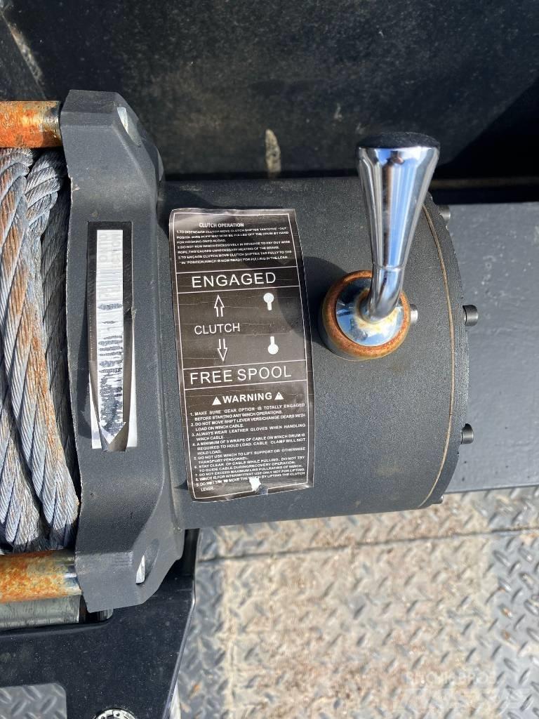 Sterling L 8513 Lastbil med lad/Flatbed