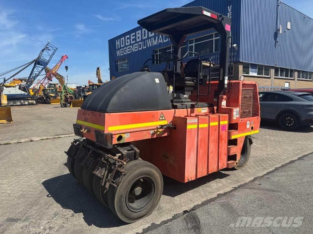 Dynapac CP 142 Tromle med luftdæk