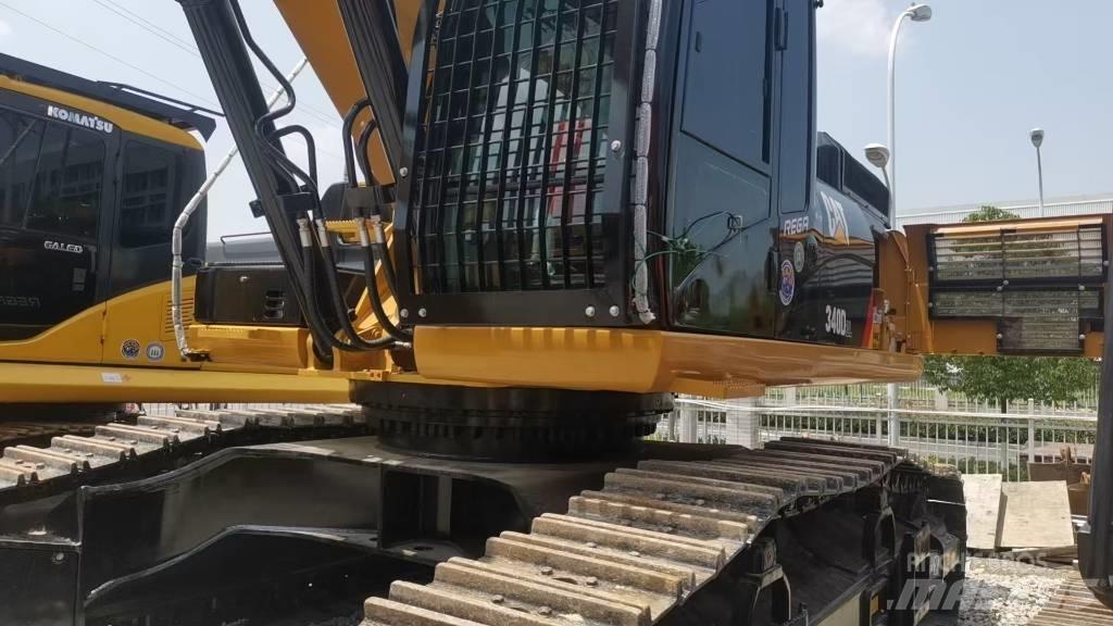 CAT 340 Gravemaskiner på larvebånd