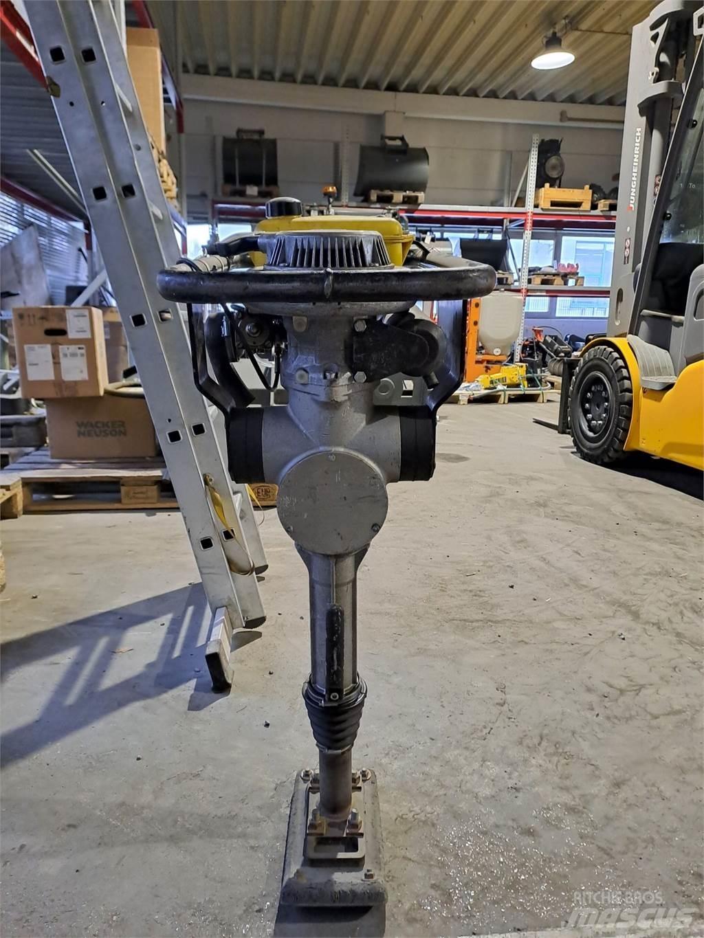 Wacker Neuson BS30 Stampere