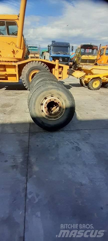 Bridgestone 13R22.5 Dæk, hjul og fælge