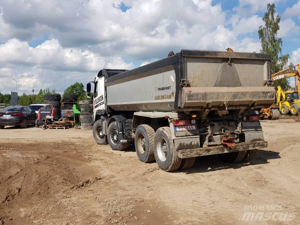 Volvo FMX 500 Skip loader