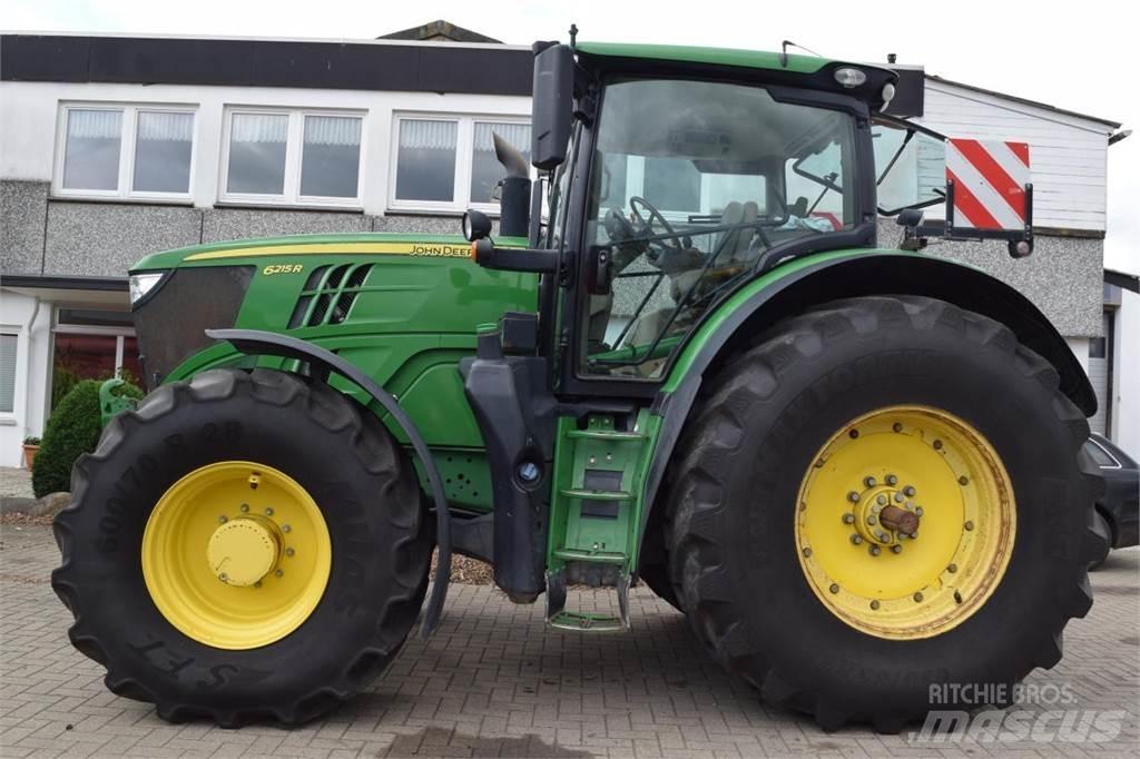 John Deere 6215 R Traktorer