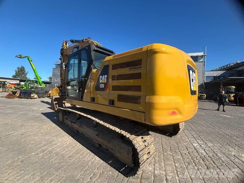 CAT 320 Gravemaskiner på larvebånd