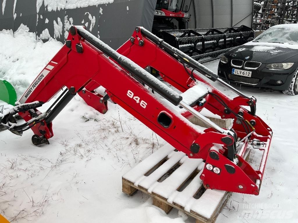 Massey Ferguson 945 Frontlæssere og gravere