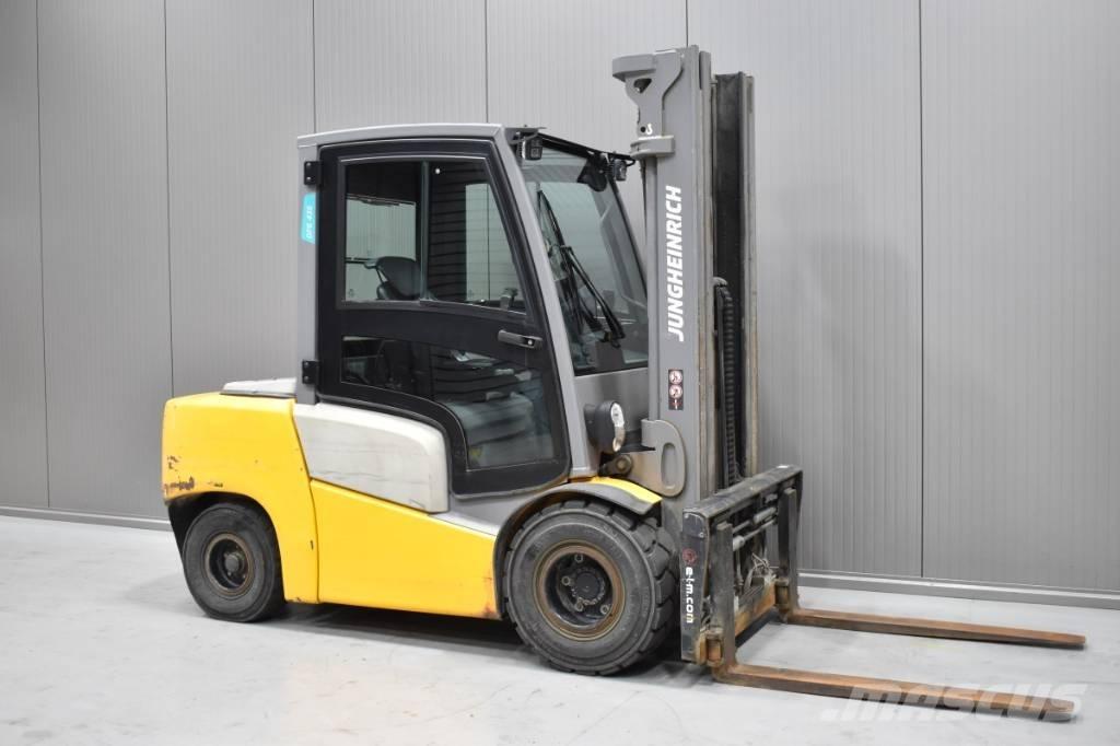 Jungheinrich DFG 435 Diesel gaffeltrucks