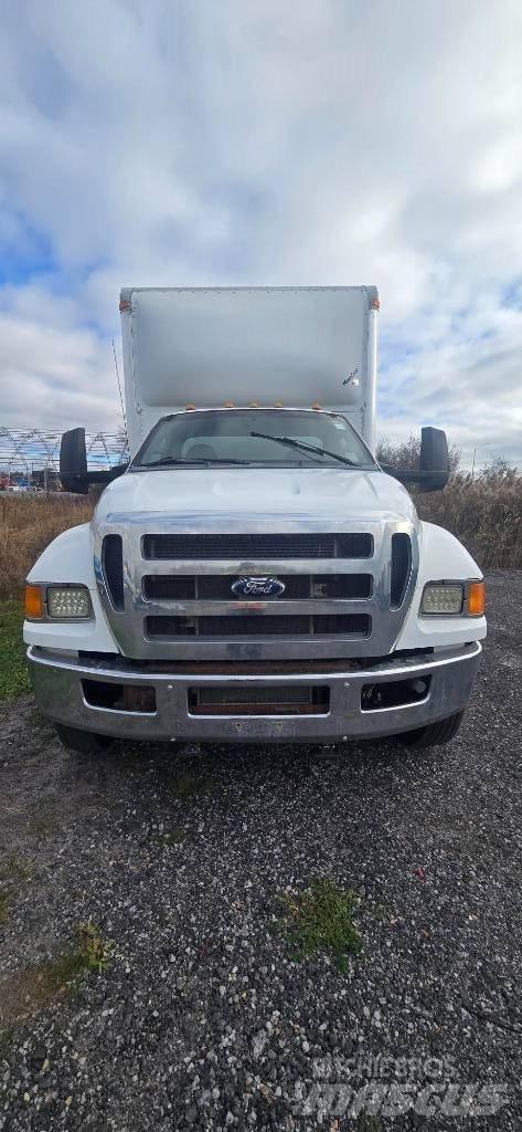 Ford F 650 Fast kasse