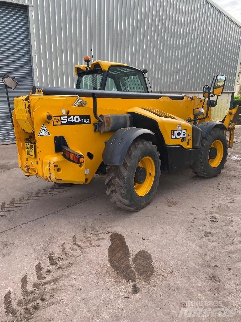 JCB 540-180 Teleskoplæssere