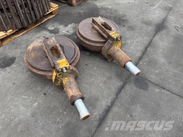 Liebherr R 900 IDLER Bånd, kæder og understel
