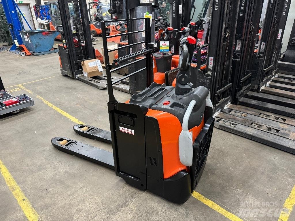 Toyota LPE220 El-palleløftere med platform