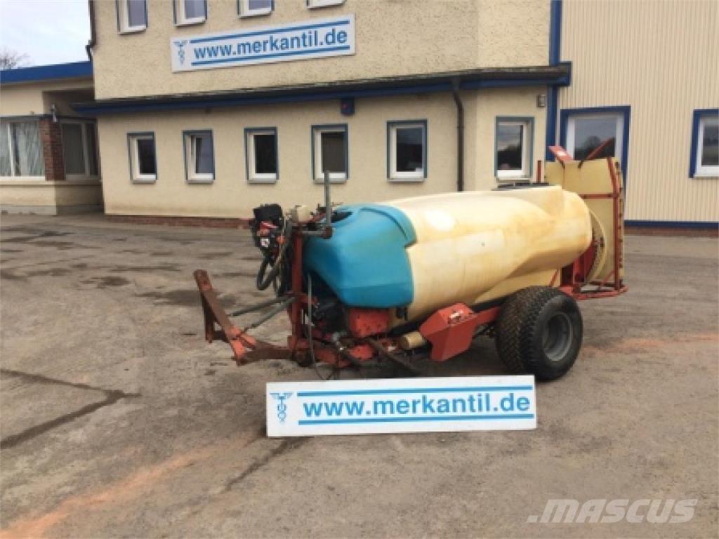 Holder NI 1000 Trailersprøjter