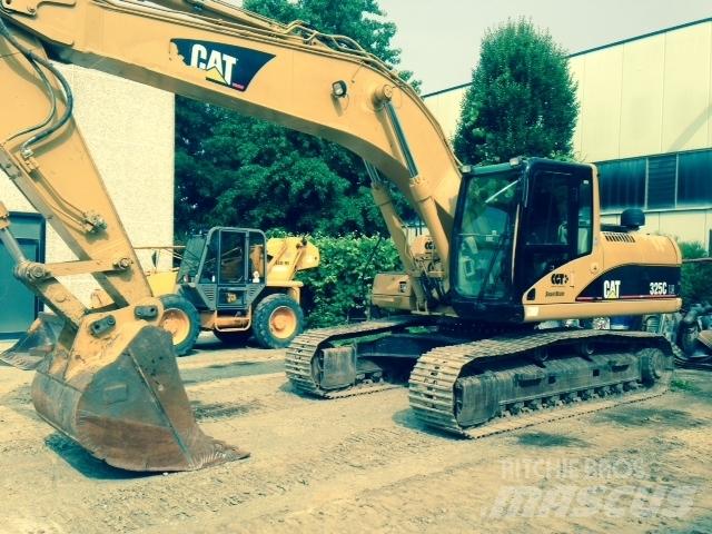 CAT 325CL Gravemaskiner på larvebånd
